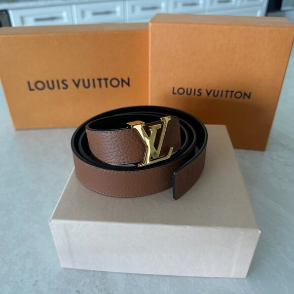 Louis Vuitton - Picture 1 of 2